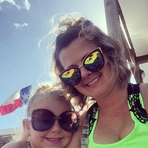 Meet your Posher, Shayla